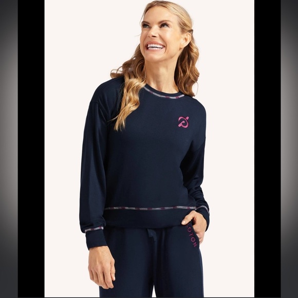 NWT PELOTON Navy‎ Sleepover Sweatshirt - Picture 1 of 11